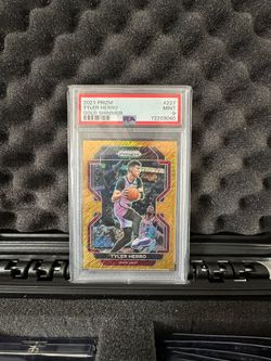 Tyler Herro GOLD SHIMMER /10