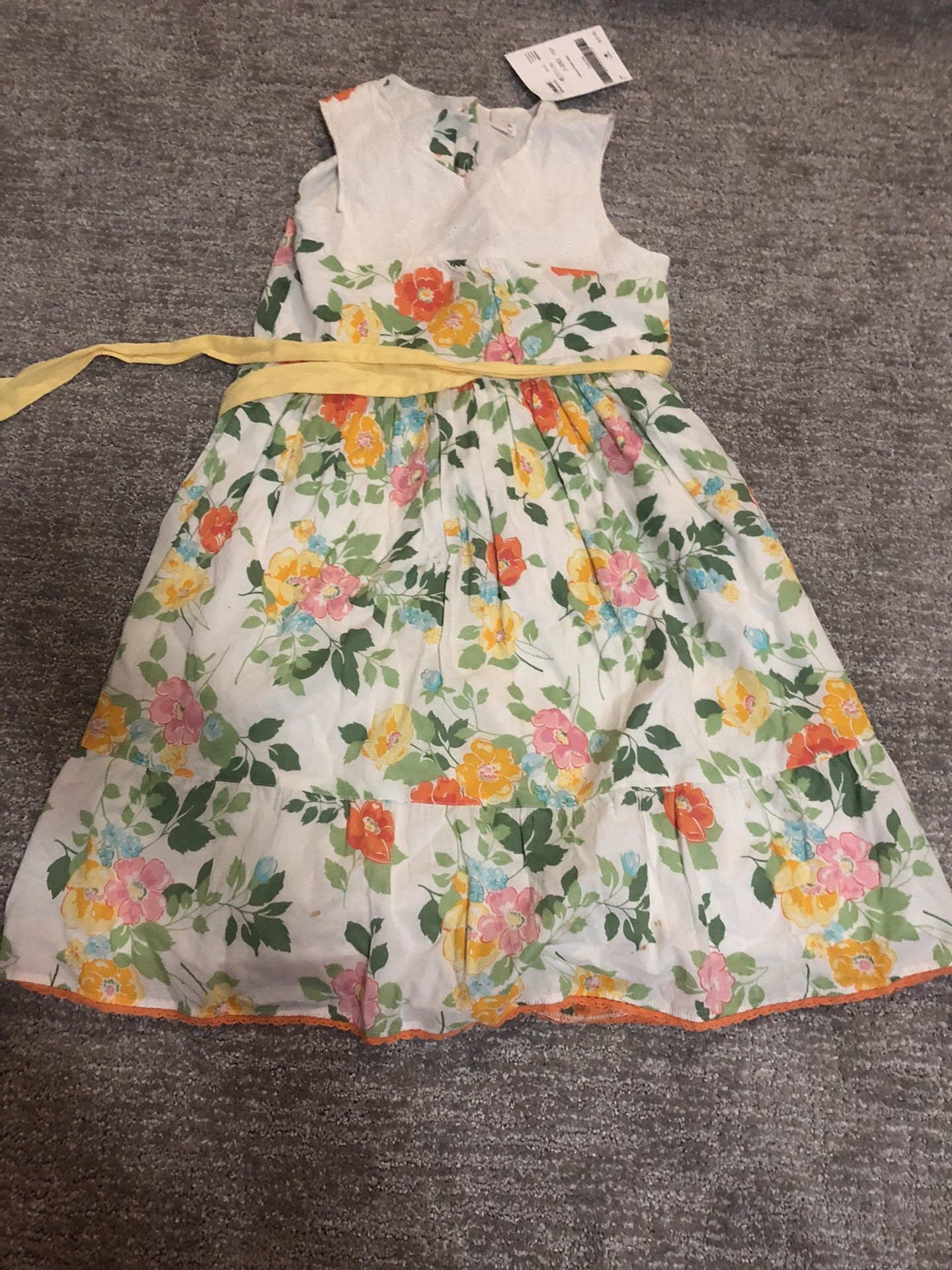 Oshkosh flower dress. Sized 7