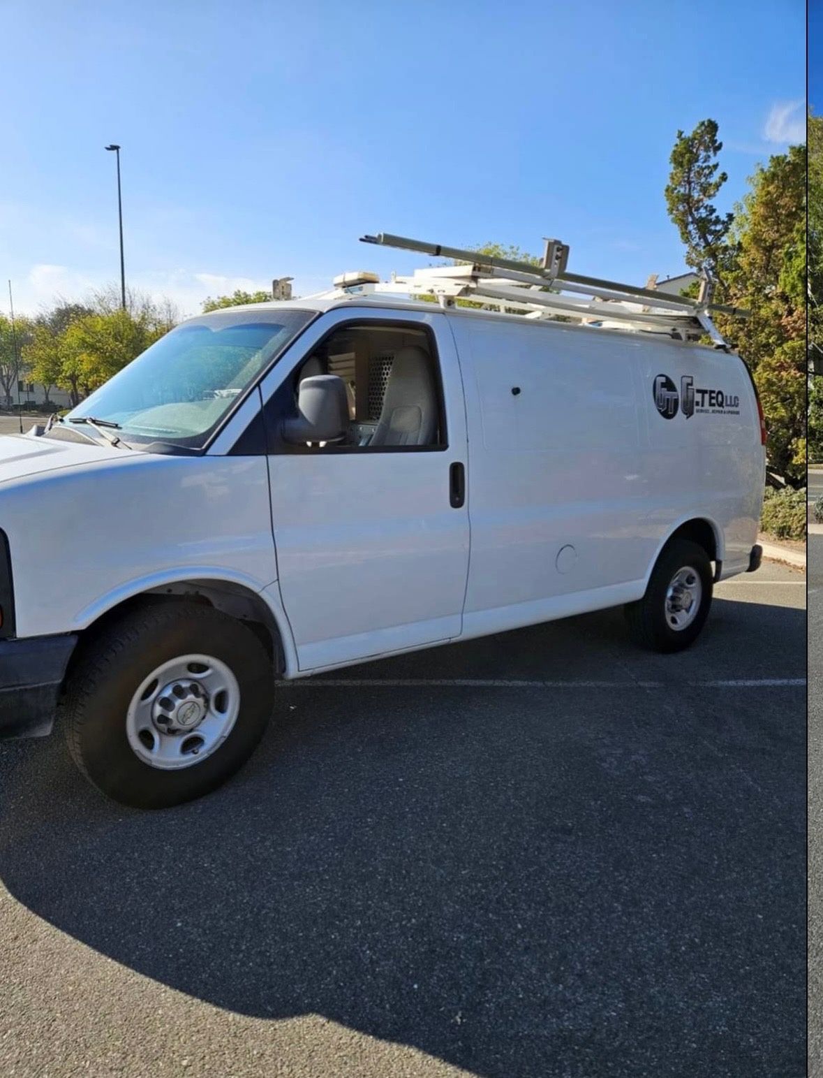 Chevy Express 2500 Cargo