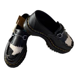 Size 6 Leather And Cowhide Tongue Dr Martens