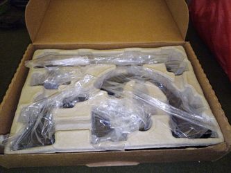 Moen 2 handle faucet set (bronze)