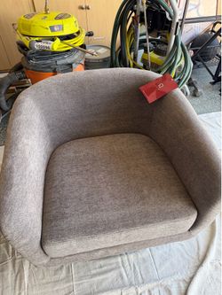 Set of two accent chairs