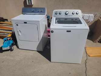 Maytag Centenial washer/Gas dryer