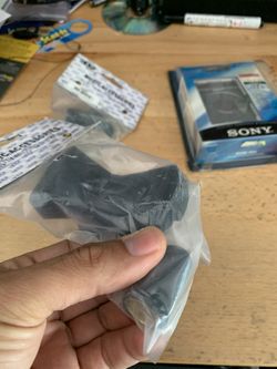 Microphone clamp with screw