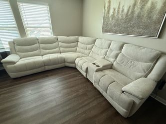 Recliner Sectional