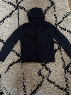 Medium Navy Blue Nike Tech