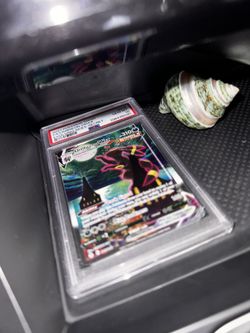 GOOD DEAL Moonbreon Psa 10