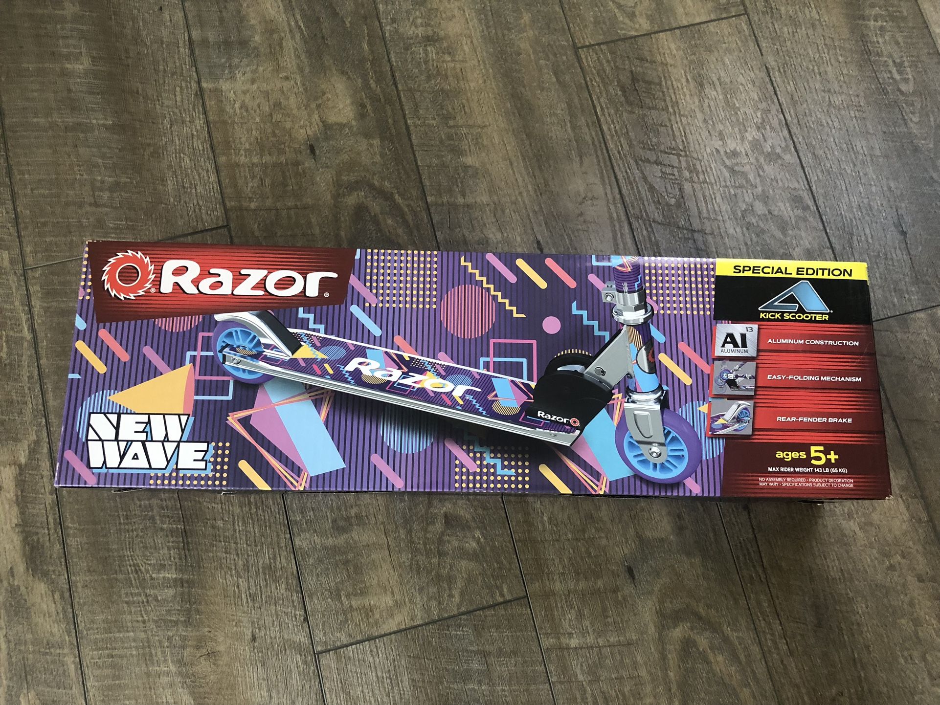 RAZOR KICK SCOOTER 