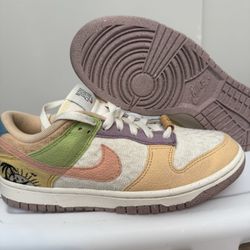 Nike Shoes Women’s Sz 8 