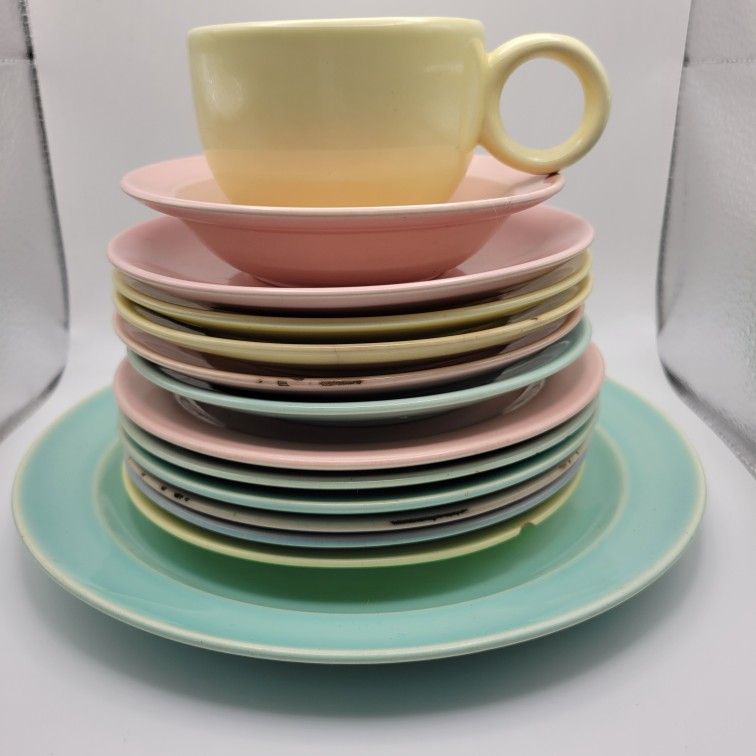 Lot Of 9 Assorted LuRay Pastels Pieces 1950s Used Condition Project Pieces