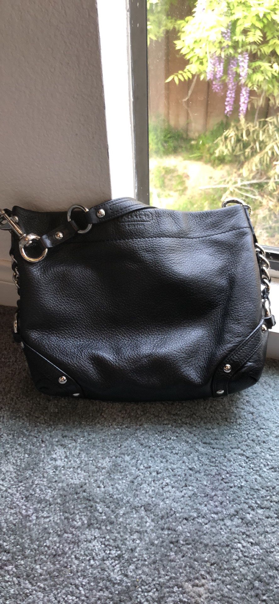 Leather COACH purse like NEW!!! Gorgeous purse, soft leather