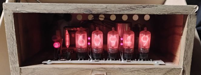 Original Raytheon VERY RARE Made In USA  In The 70s NIXIE (5) TUBE CLOCK- RARE