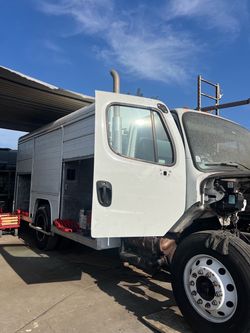 2015 freightliner m2 parts