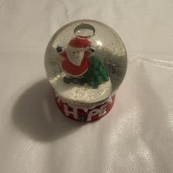 Snow Globe 