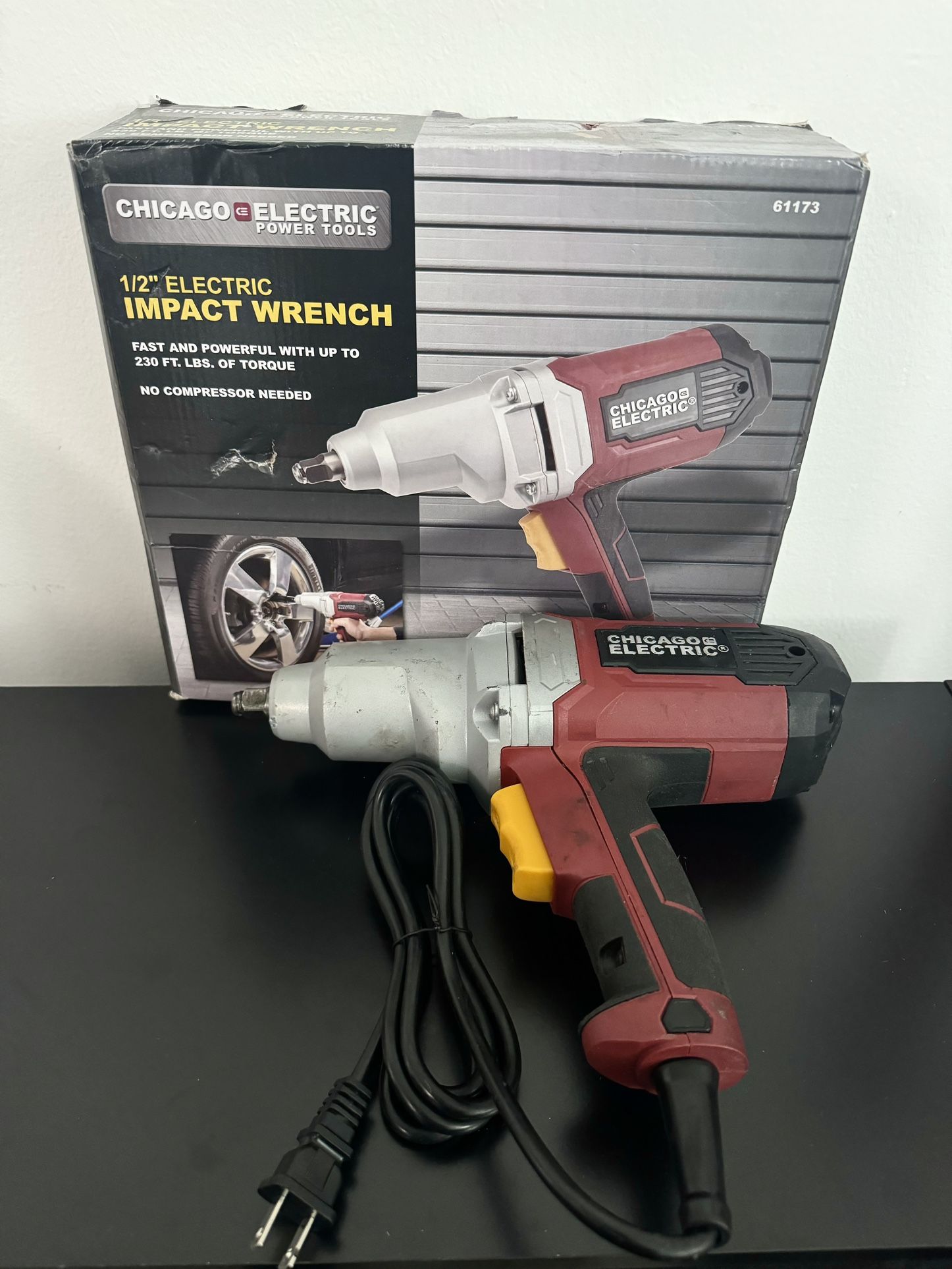 Chicago Electric 1/2" Heavy Duty Impact Wrench