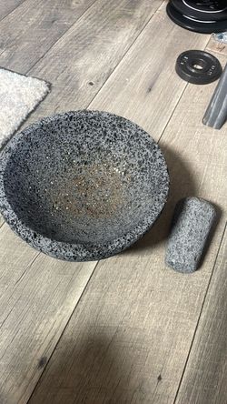 Nice heavy pestle and mortar