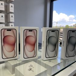 iPhone 15 unlocked 128Gb PINK AND BLACK 100% Glass Protector And Wireless Headphones For Free!!!