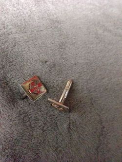 Cufflinks