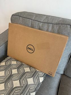 Dell Inspiron 15.6" Touch Screen Laptop – i5 – 512GB SSD – 8GB RAM