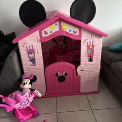 Minnie Mouse Play House 