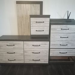 Dresser Set With Headboard And Bed Rails 