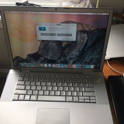 15 inches MacBook Pro 💻 2008