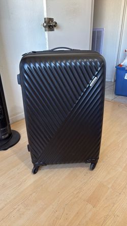 samsonite luggage hard shell