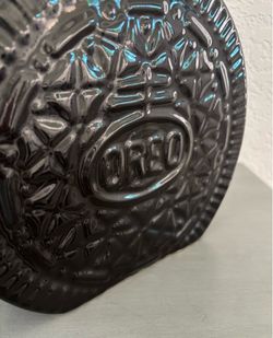 Vintage OREO Cookie Jar/Vase/Container 10” Tall, HEAVY CERAMIC, Quality