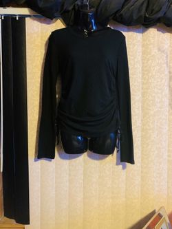 💕Brand new black shirt(PINK Brand)with tag