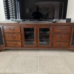TV Console
