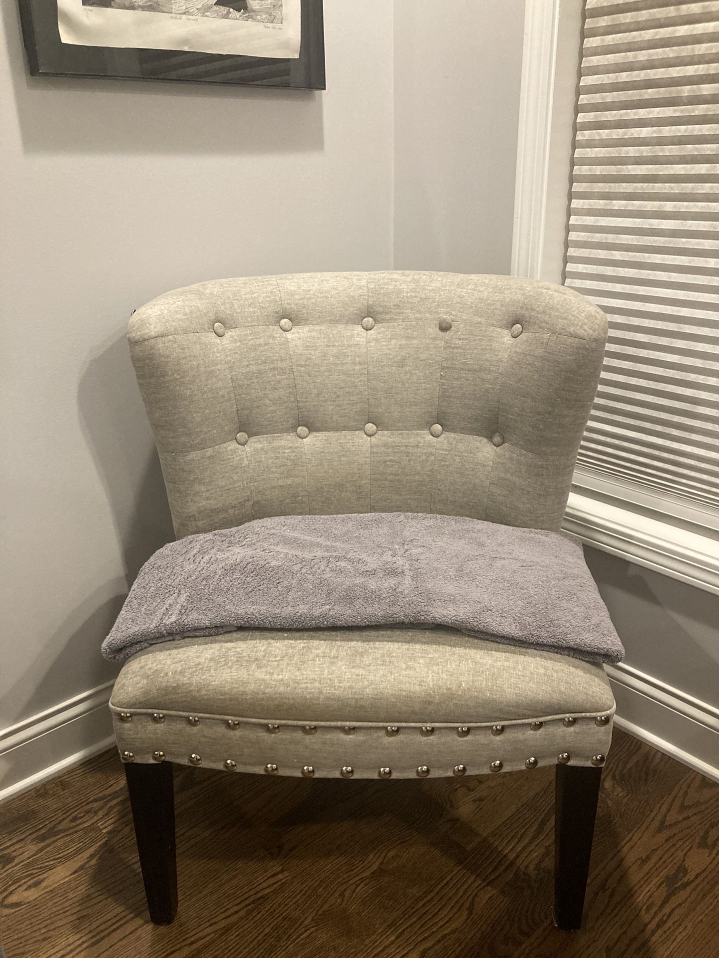 Elegant Gray Upholstered Chair- Could Be A Fancy Cat / Dog Bed. Selling For 90% Off Retail Price Due To Stain