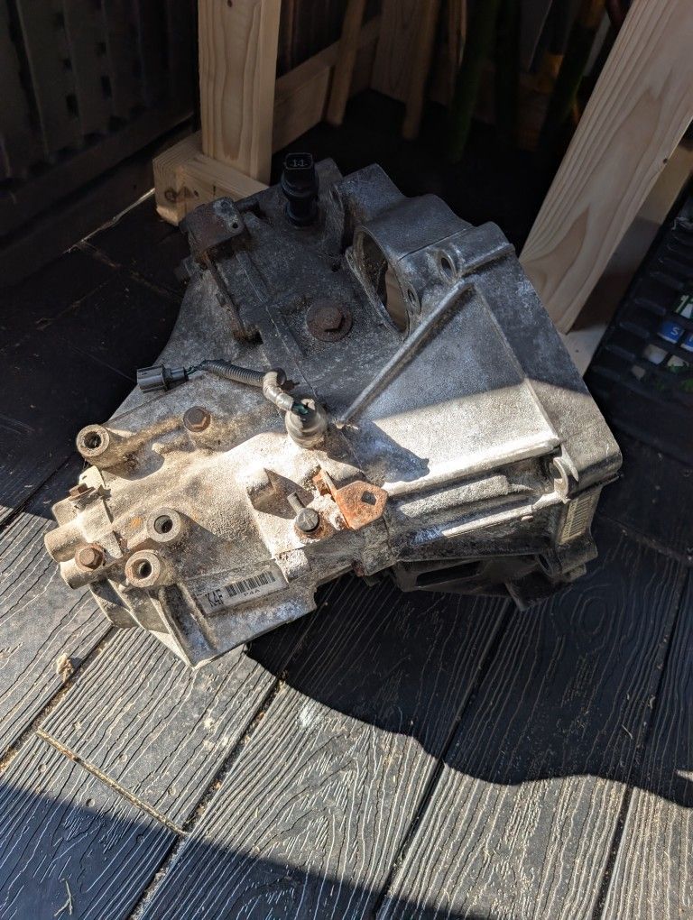 D16Y8 Transmission B000