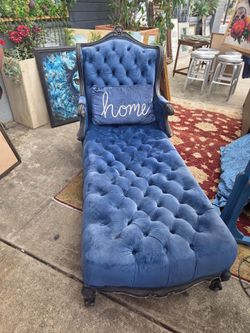 Vintage royal blue spinning chase lounge