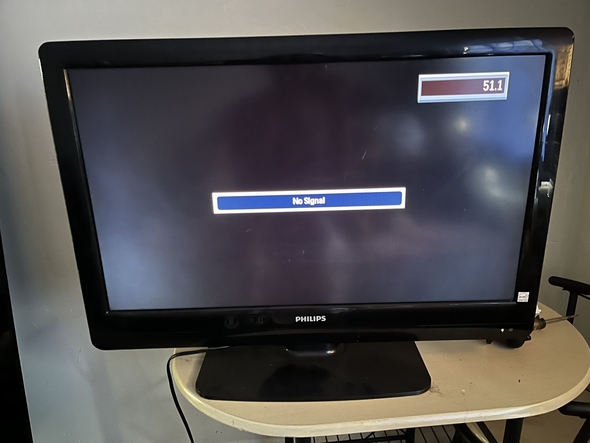 32” Philips TV – No Remote