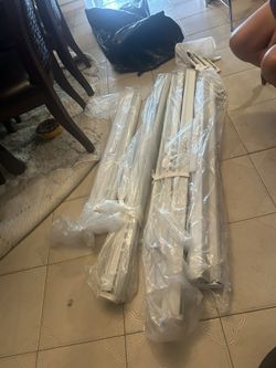 HUNTER DOUGLAS - ELETRIC BLINDS - SHADES - SHUTTERS - NEW - $700 OR BEST OFFER