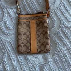 Coach Tan Signature Cross Body Purse 
