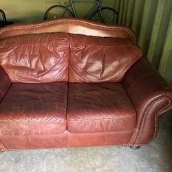 Leather Love Seat 