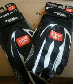 FOOTBALL GLOVES/RECEIVER