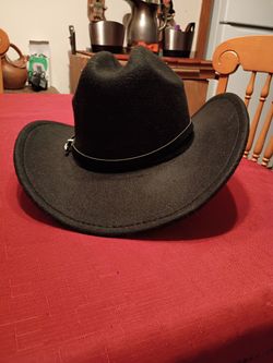 Woman's cowboy hat