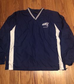 Size xl Thomas More Saints athletic shirt with pockets