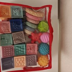 23 Piece Blocks Set
