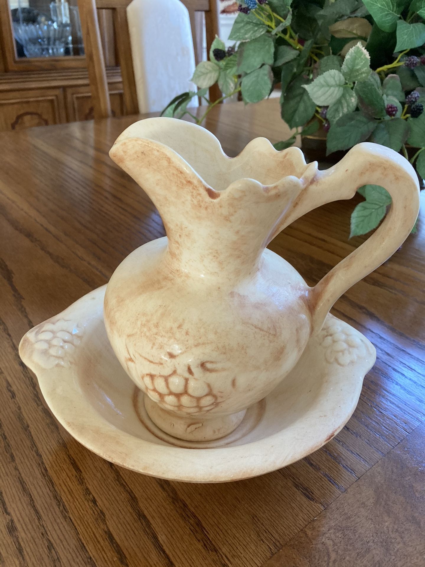 Pitcher with Basin Grapes Design