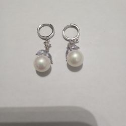Pearl Earrings 
