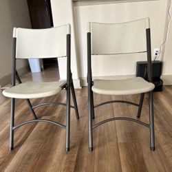 2 Northwest Territory Folding Chairs - Sturdy Polyethylene Back and Seat that Won’t Crack