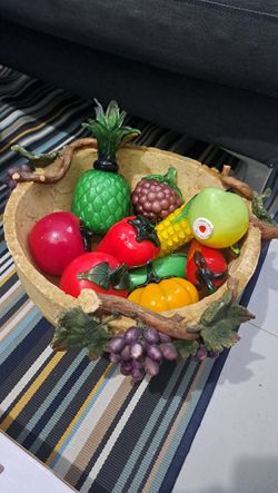 Vintage Murano-Style Hand-Blown Glass Fruit & Vegetable Set with Decorative Basket.