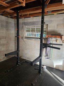 Weight rogue Squat stand with accessories