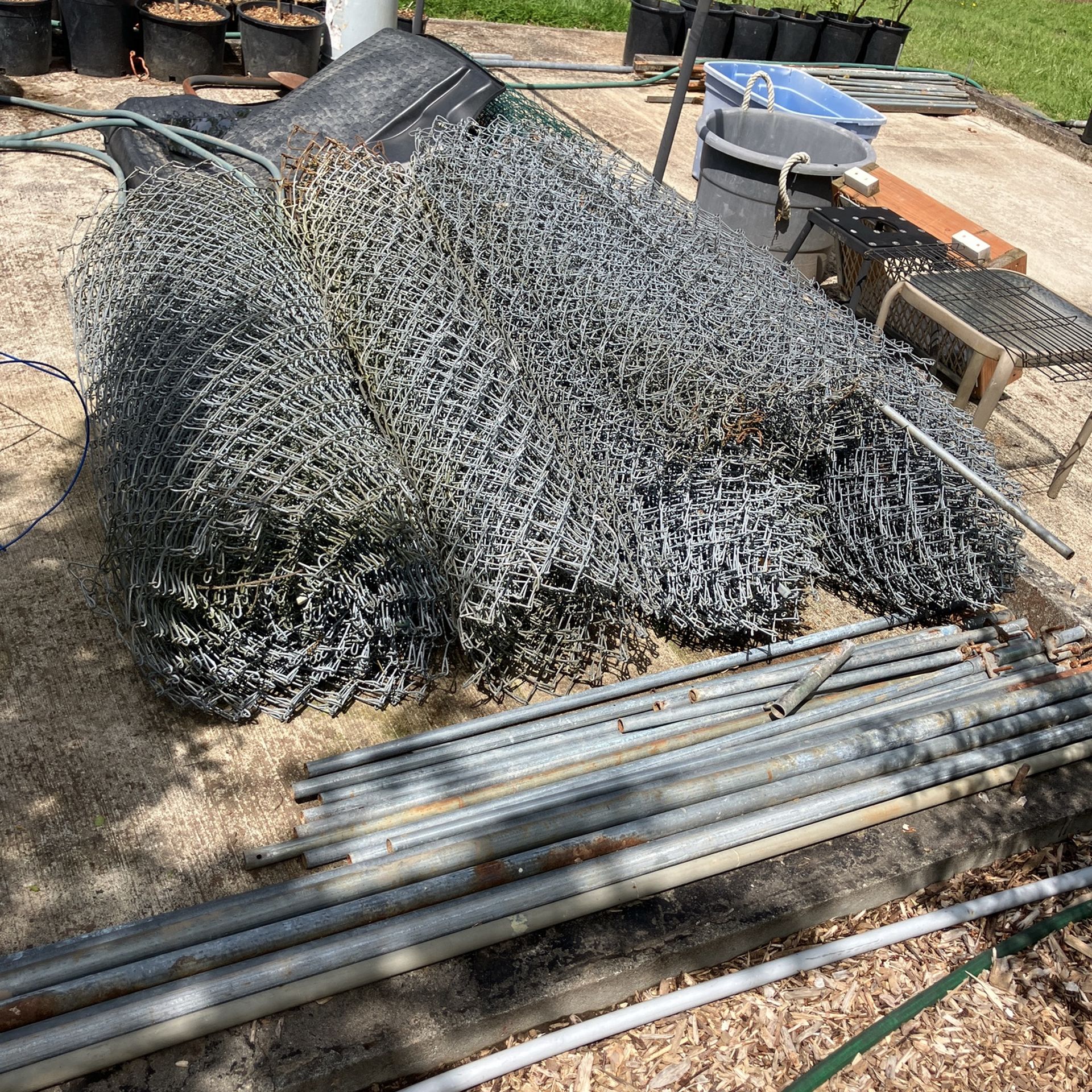 5 Rolls Of Fence