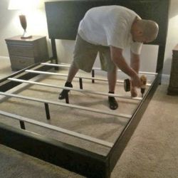 New Queen Bed Frame. NEW IN A 📦 MATTRESS NOT INCLUDED. SAME DAY DELIVERY 🚚