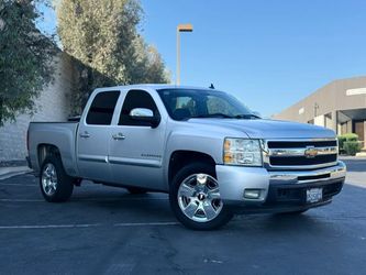 2011 Chevrolet Silverado 1500 Crew Cab