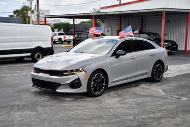 2022 KIA K5